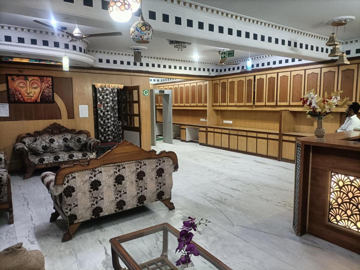 Hotel Le Mount Near Igi Airport New Delhi Luaran gambar